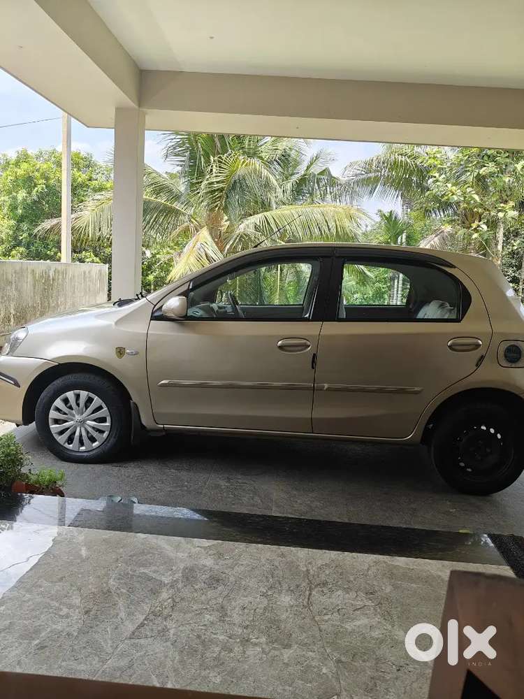 Toyota Etios Liva 2013
