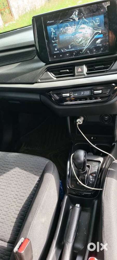 Maruti Suzuki Swift Zxi Plus, 2024, Petrol