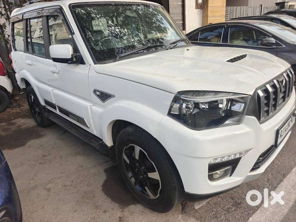 Mahindra Scorpio Classic 2.2 S 11 Mt 7 Str, 2024, Diesel