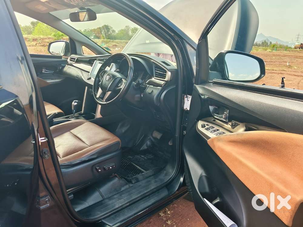 Toyota Innova Crysta 2.8z Automatic, 2018, Diesel