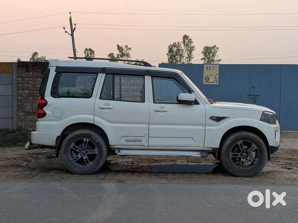 Mahindra Scorpio 2021 Diesel Manual Classic