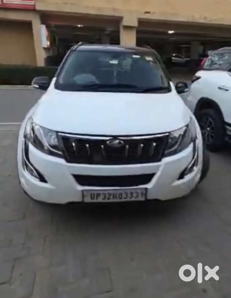 Mahindra Xuv500 2017 Diesel 98000 Km Driven