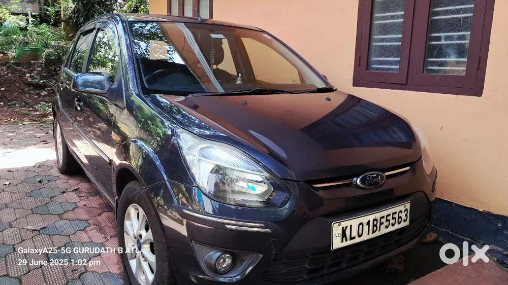 Ford Figo Titanium 2012 Diesel