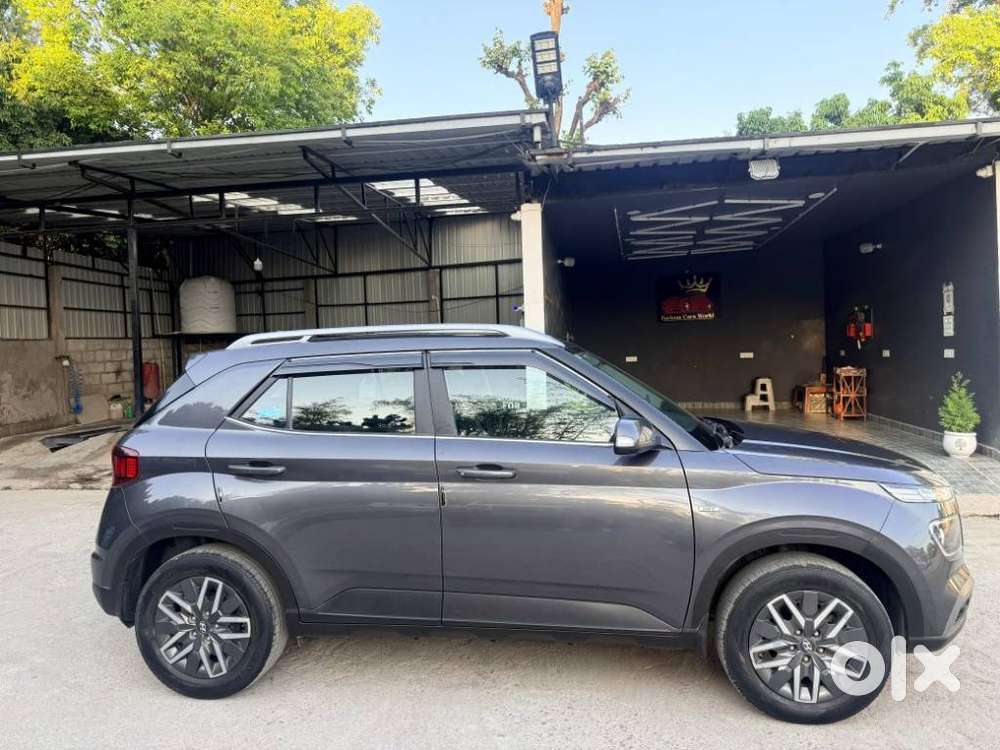 Hyundai Venue 1.0 Sx (o) Turbo Imt, 2021