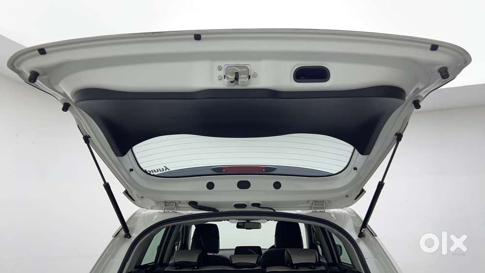 Maruti Suzuki Grand Vitara 1.5 Zeta Plus Intelligent Hybrid Ecvt, 20..