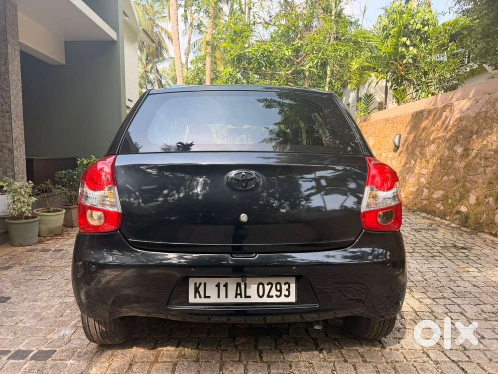 Toyota Etios Liva Petrol Well Maintained