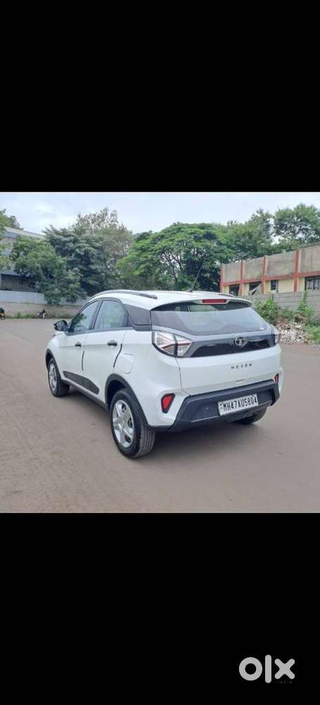 Tata Nexon, 2020, Petrol