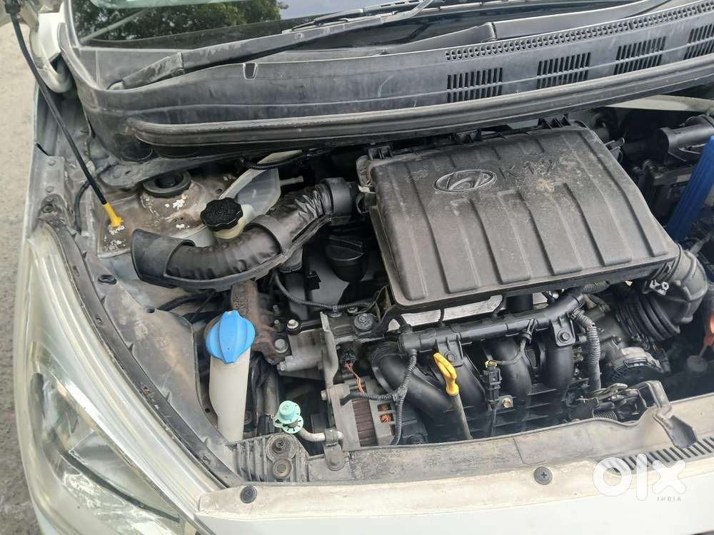 Hyundai Grand I10 Magna O At Petrol, 2016, Petrol