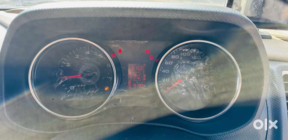 Mahindra Tuv 300 T8, 2016, Diesel