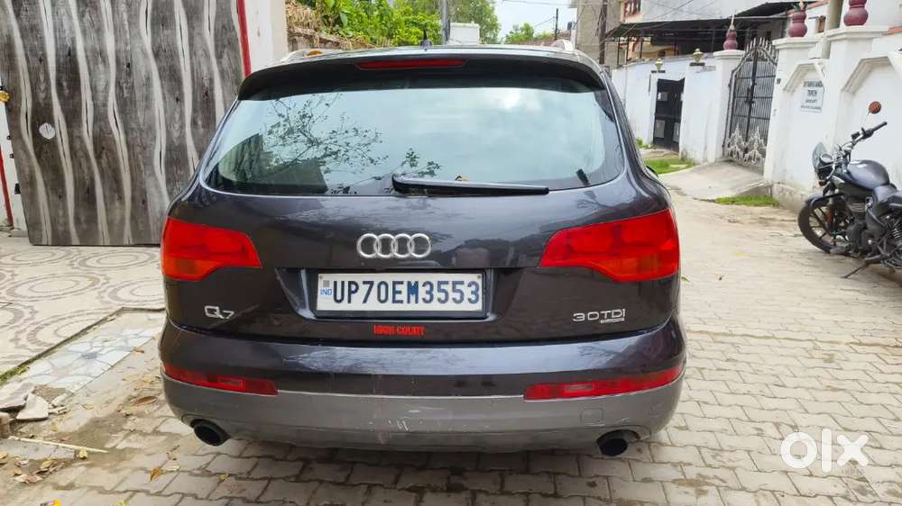 Audi Q7 2009 Diesel 98000 Km Driven