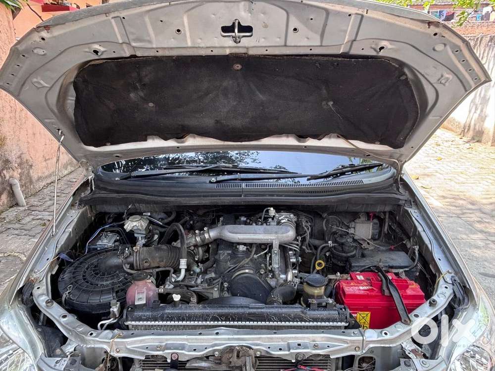 Toyota Innova 2.5 G (diesel) 8 Seater, 2016, Diesel