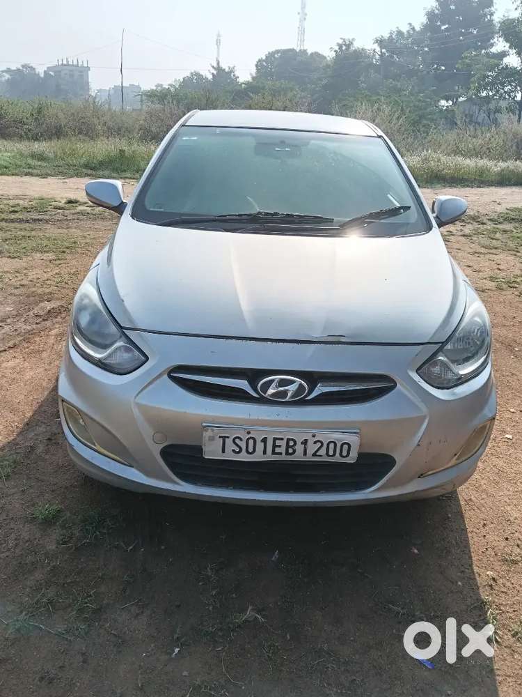 Hyundai Verna 2014 Diesel 150000 Km Driven