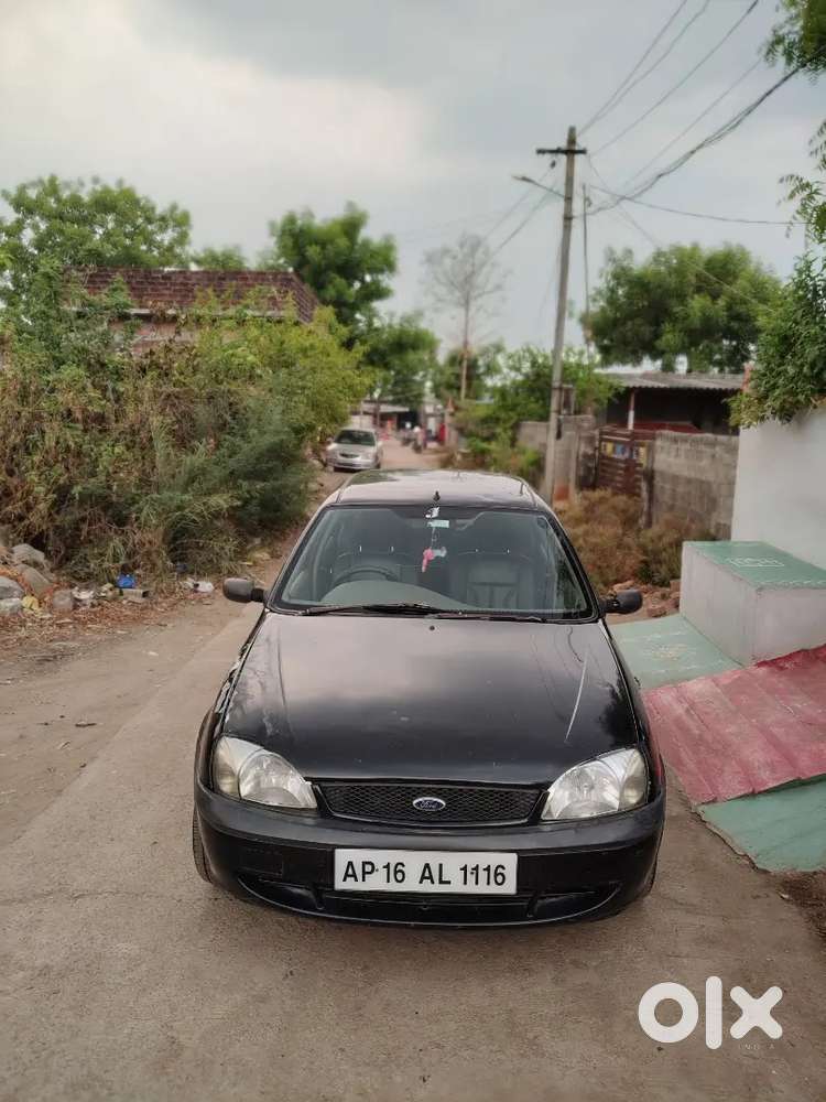 Ford Ikon 2008 Petrol 70000 Km Driven