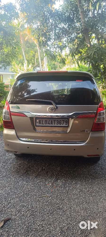 Toyota Innova 2012 Petrol Manual
