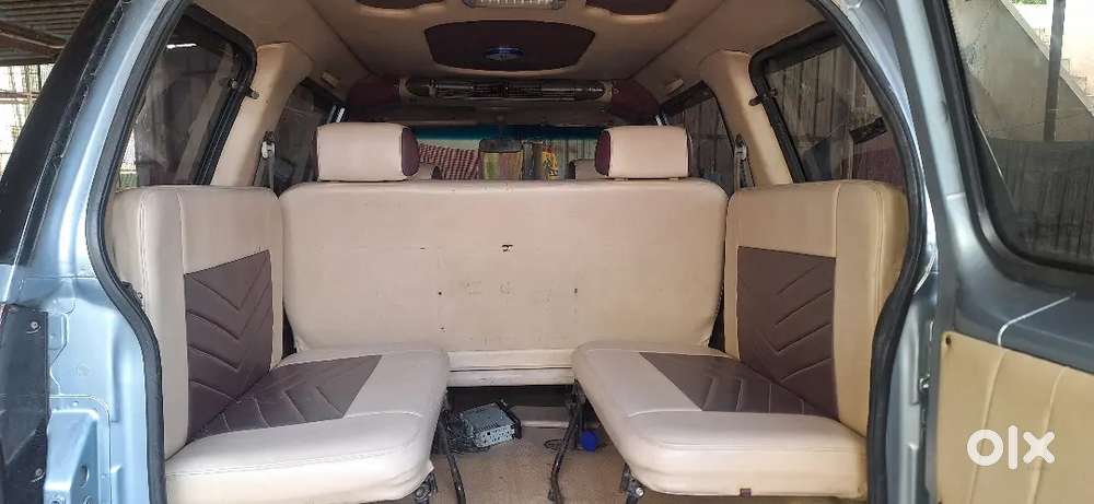 Tavera B3 10 Seater 2010. Newly Look Pakka Condition