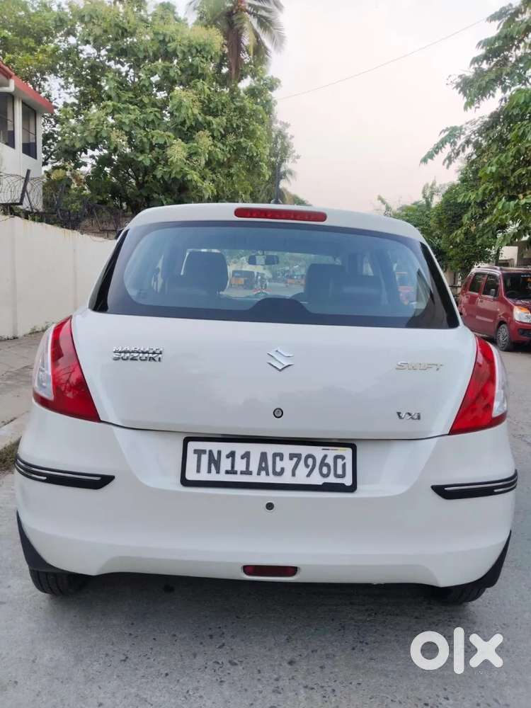 Maruti Suzuki Swift Vxi, 2017, Petrol