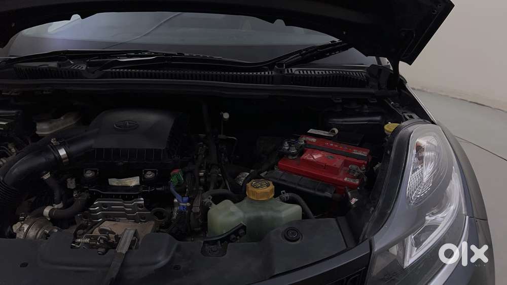 Tata Nexon 1.2 Revotron Xza Plus (l), 2019, Petrol