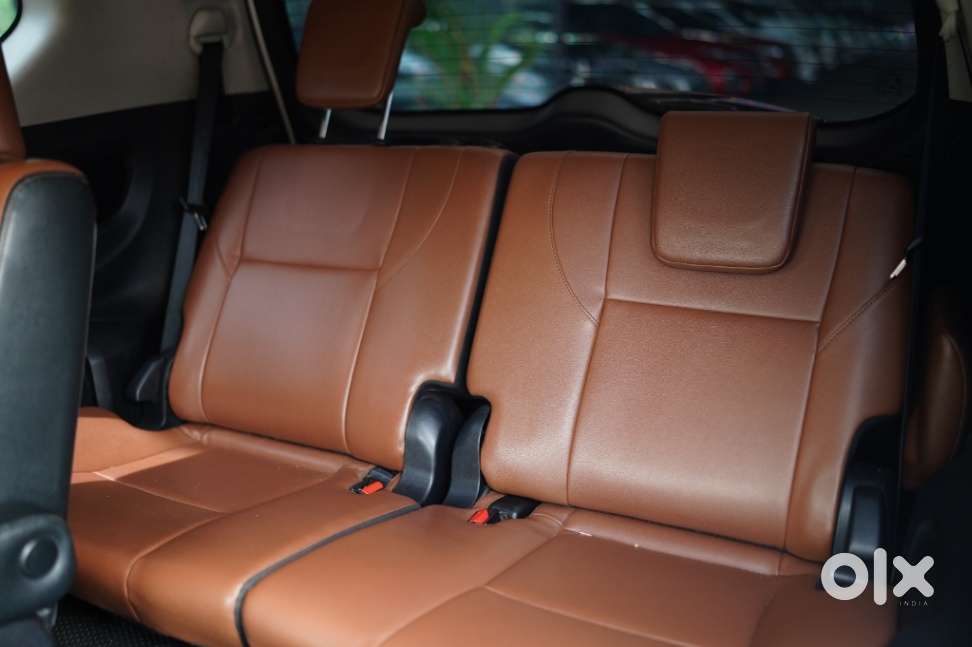 Toyota Innova Crysta