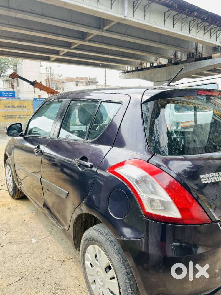 Maruti Suzuki Swift Vxi + Manual, 2016, Petrol