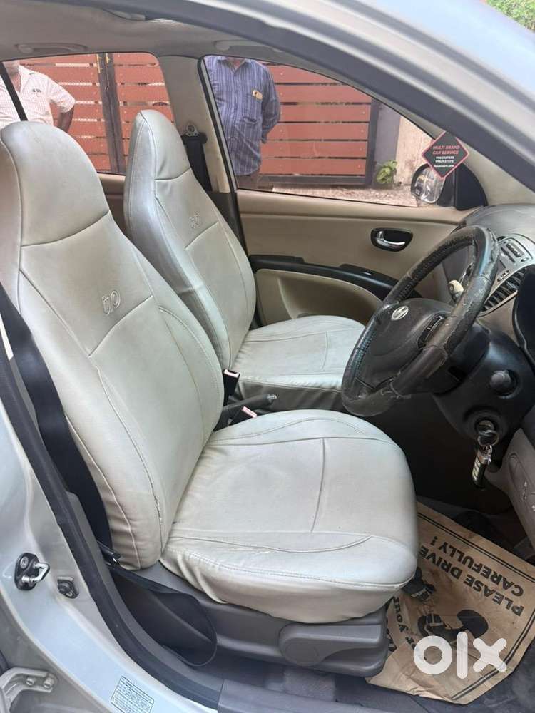 Hyundai I10 Asta 1.2 At – Sunroof + Automatic