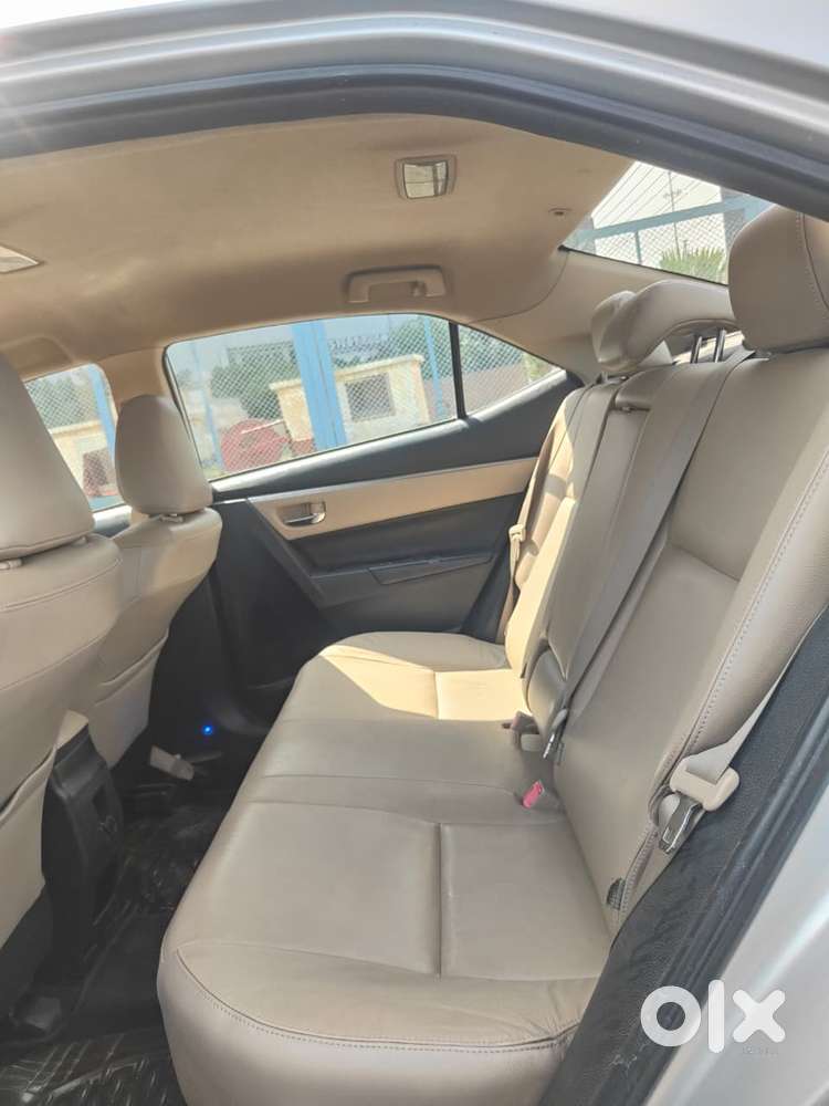 Toyota Corolla Altis 1.8 J, 2017, Petrol