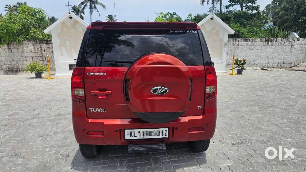 Mahindra Tuv 300 Mhawk100 T8, 2016, Diesel