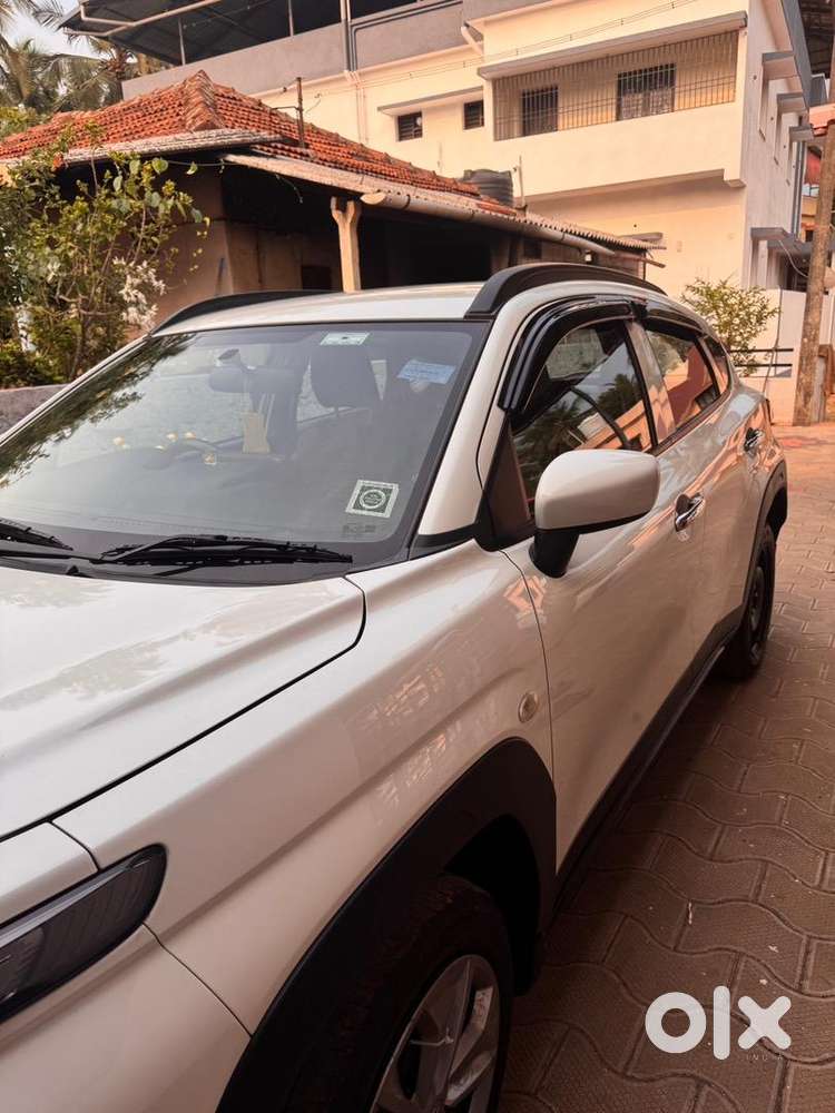 Maruti Suzuki Fronx 2024 Cng & Hybrids Well Maintained