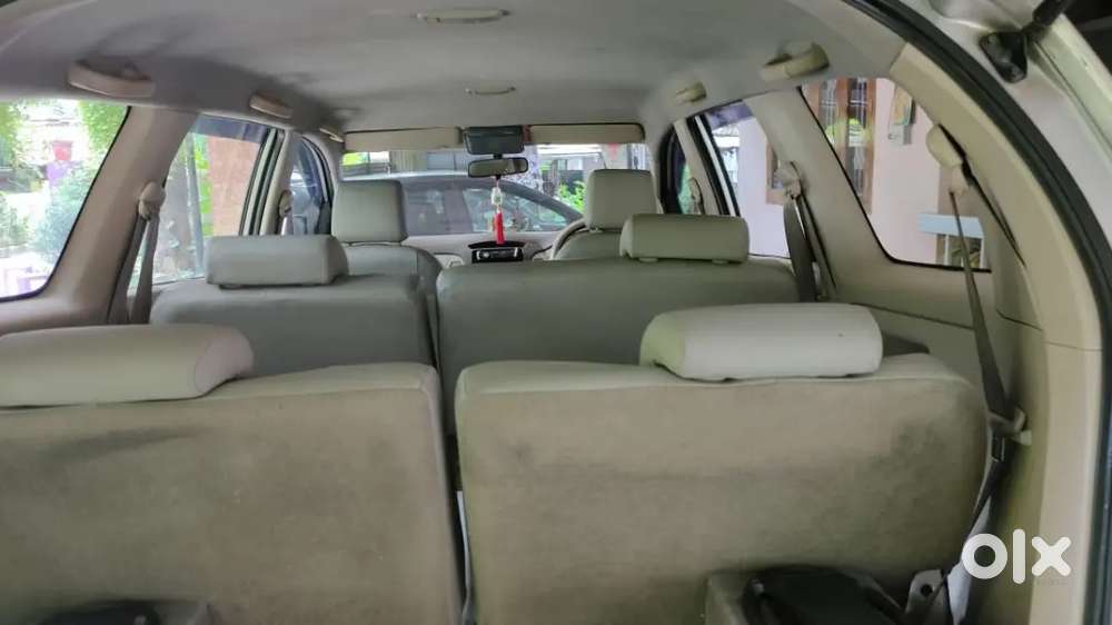 Toyota Innova 2006 New Paper