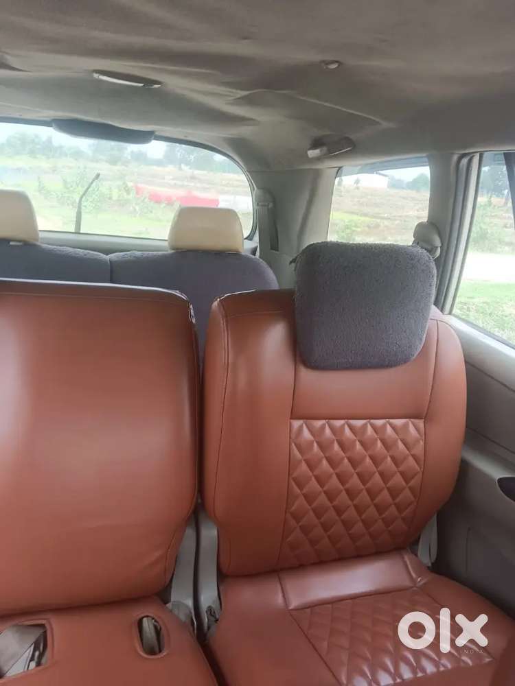 Toyota Innova Vx 2012 Diesel 8 Str