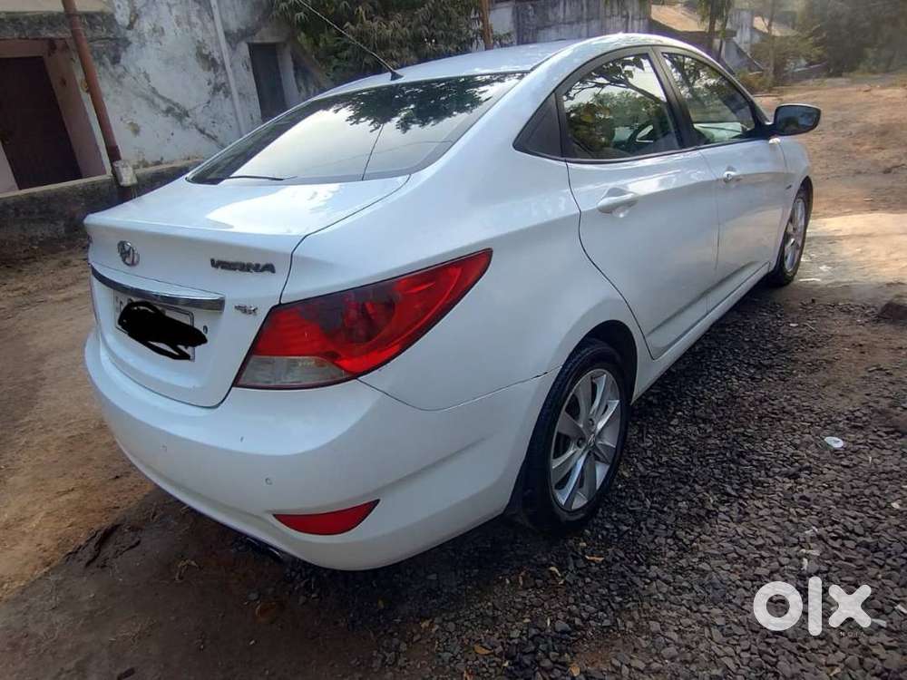 Hyundai Verna 2011 Diesel Well Maintained