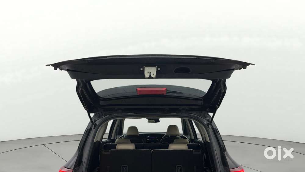 Kia Carens 1.4 Luxury Plus Dct 7 Str, 2022, Petrol