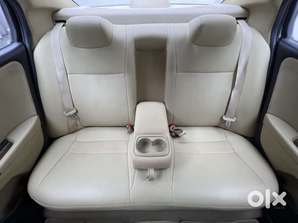 Honda City 1.5 V 4th Gen I-vtec Mt, 2022, Petrol