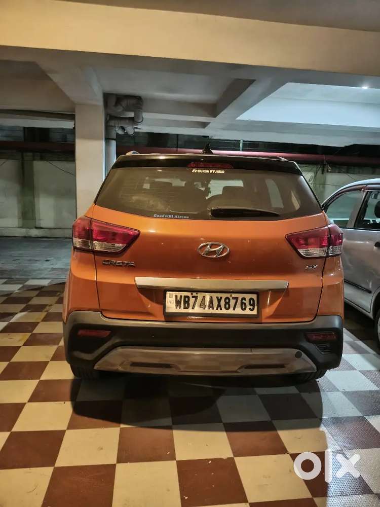 Hundai Creta Sx Very Less Driven In A Top Top Condition