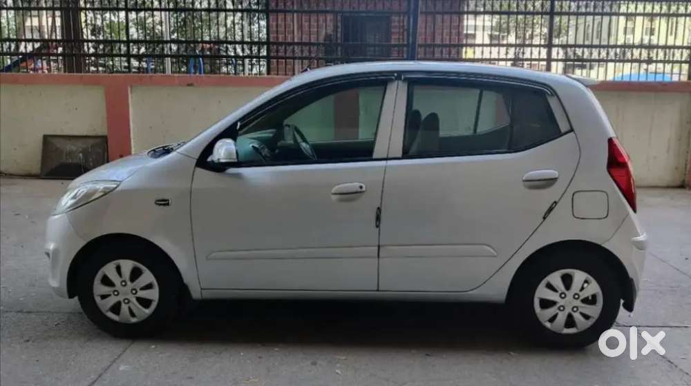 Hyundai I10 Sportz 2012 Manual Petrol