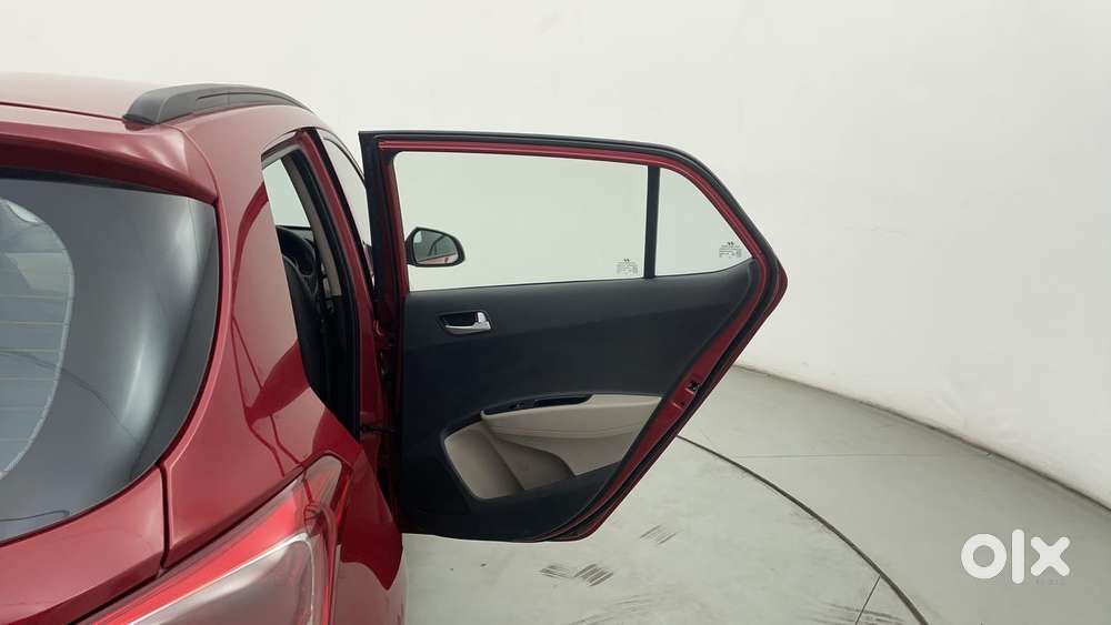 Hyundai Grand I10 1.2 Kappa Sportz Option At, 2017, Petrol