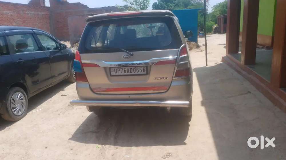 Toyota Innova 2009 Diesel 150000 Km Driven
