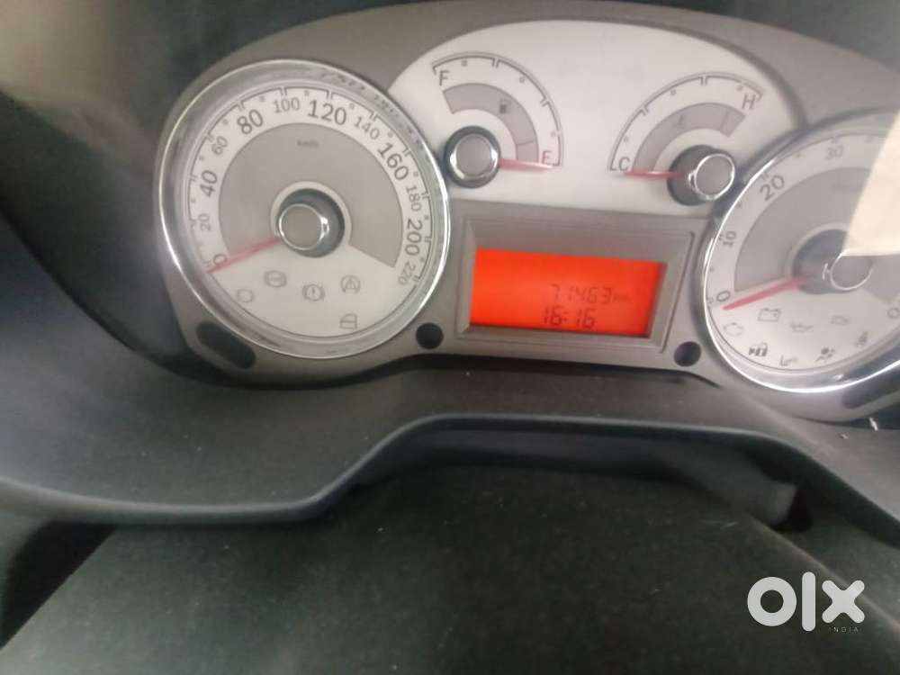 Fiat Linea Active, 2011, Petrol