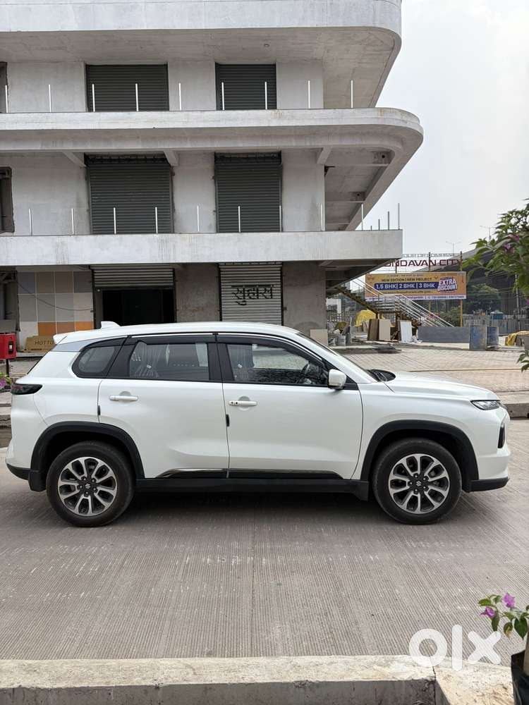 Maruti Suzuki Vitara Brezza Zxi +, 2023, Cng & Hybrids