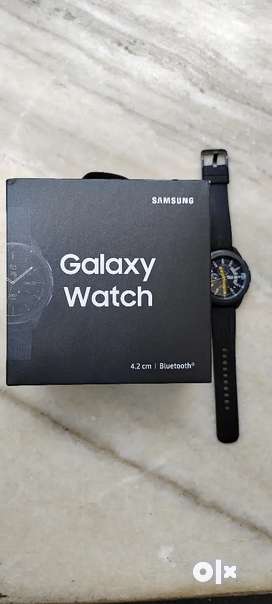 Galaxy watch store 4.2 cm bluetooth