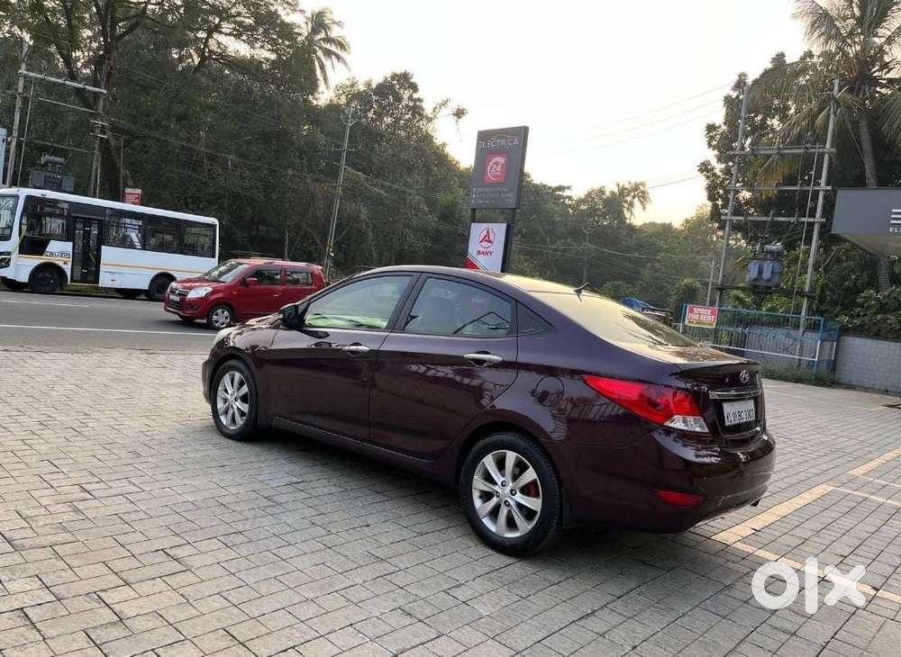 Hyundai Verna Crdi Vgt Sx 1.5, 2011, Diesel