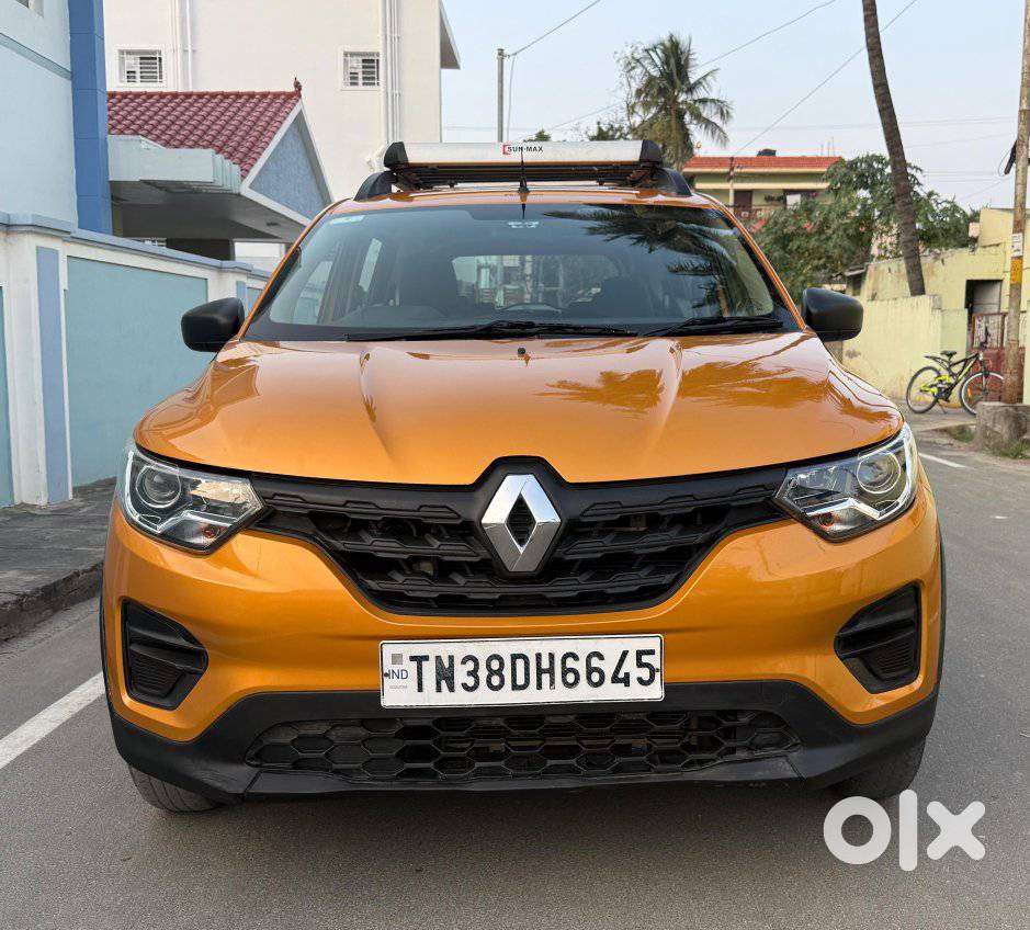 Renault Triber Rxl, 2023, Petrol