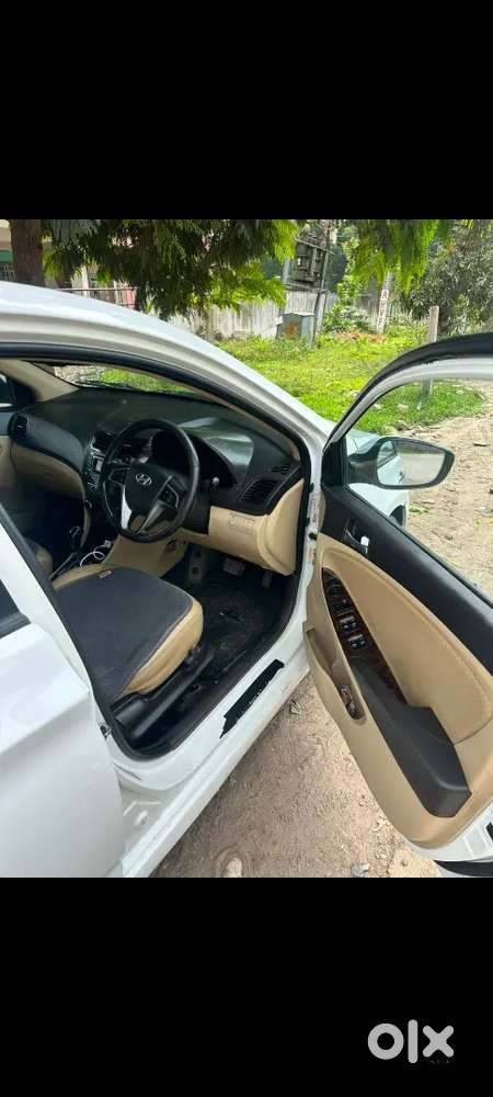 Hyundai Verna Diesel At 2015
