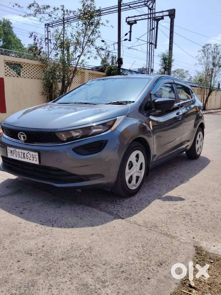 Tata Altroz 1.2 Xm Plus, 2023, Petrol