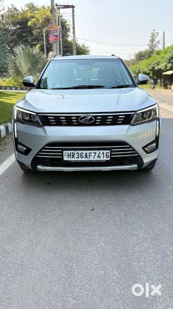 Mahindra Xuv300 W8 Option Dual Tone, 2019, Petrol