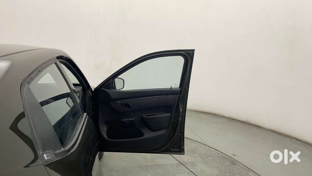 Renault Kwid 2019-ongoing 1.0 Rxl Amt, 2017, Petrol