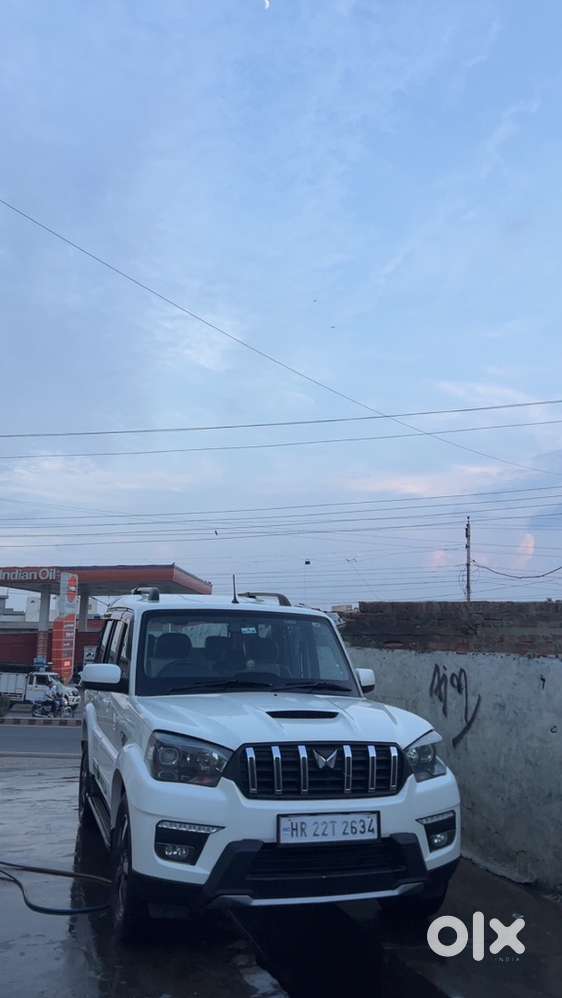 Mahindra Scorpio Classic 2023