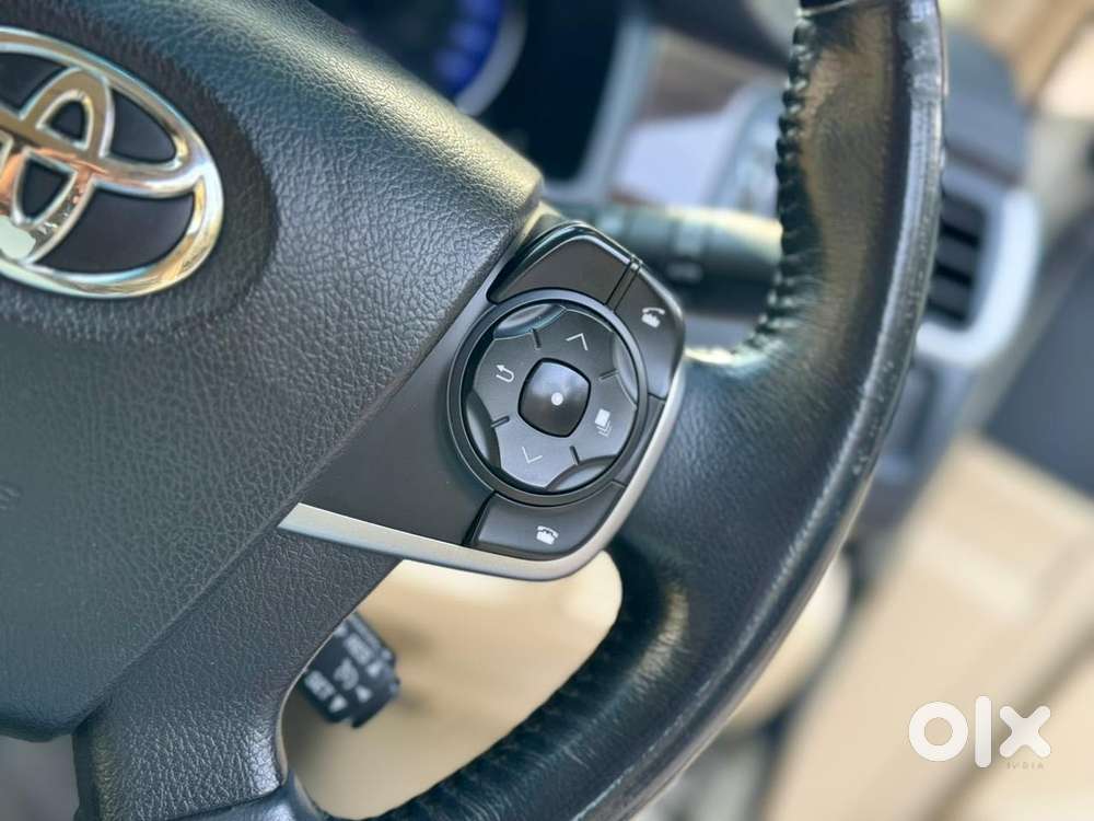 Toyota Camry Hybrid, 2017, Petrol