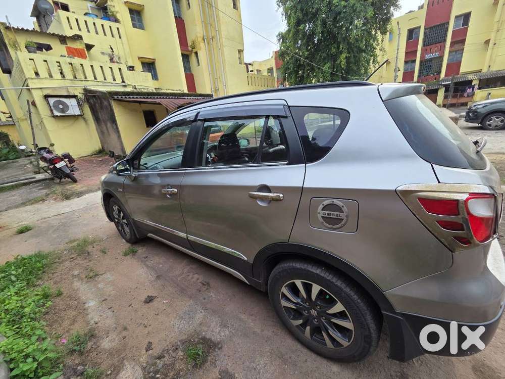 Maruti Suzuki S-cross 2019 Diesel Well Maintained