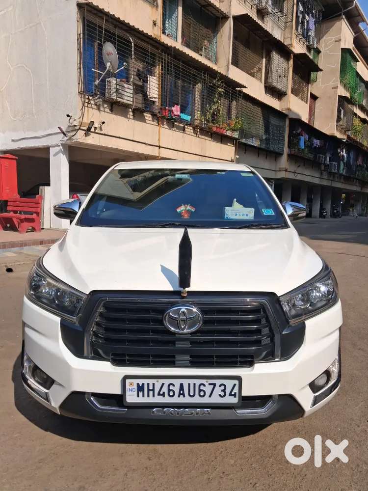 Toyota Innova Crysta