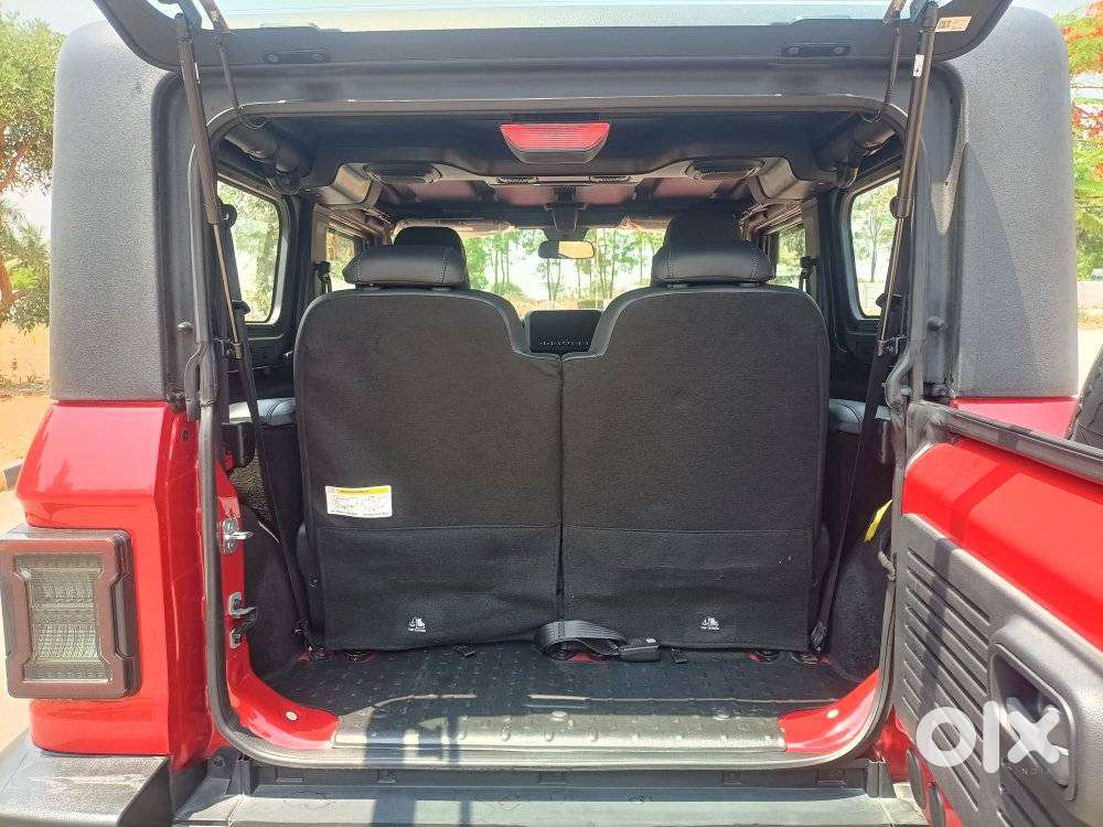 Mahindra Thar Lx 4-str Convertible At, 2024, Petrol
